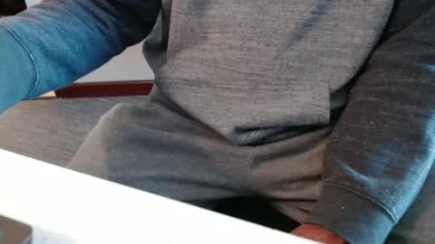 Snapshot of bigdickdaddy567130413 chatting on November 16, 12:55 pm bigdickdaddy567130413 online show from November 16, 12:55 pm