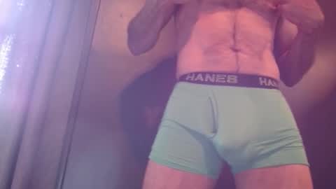 Snapshot of bigdickdaddy567130413 chatting on May 19, 1:50 pm bigdickdaddy567130413 online show from May 19, 1:50 pm