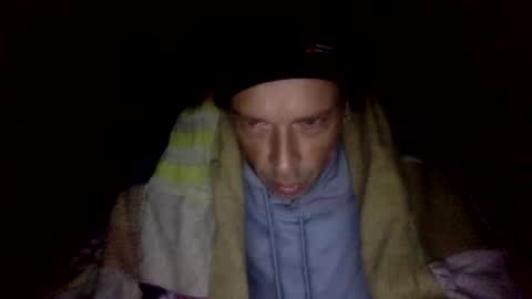 bigdickdangles472924 online show from December 17, 2:28 am