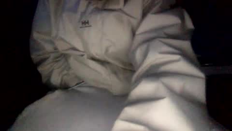 Snapshot of bigdickdangles472924 chatting on March 13, 8:37 pm bigdickdangles472924 online show from March 13, 8:37 pm