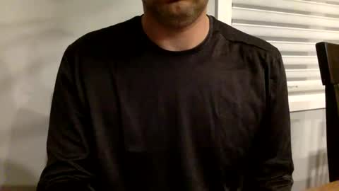 Snapshot of bigdickshowoff9877 chatting on October 31, 5:52 am Bigdickshowoff9877 online show from October 31, 5:52 am