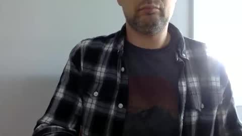 Snapshot of bigdickshowoff9877 chatting on January 8, 7:49 pm Bigdickshowoff9877 online show from January 8, 7:49 pm