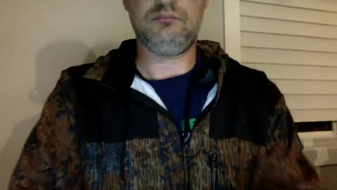 Snapshot of bigdickshowoff9877 chatting on July 31, 6:13 am Bigdickshowoff9877 online show from July 31, 6:13 am
