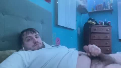 Snapshot of bigdickvin69 chatting on January 29, 5:40 am bigdickvin69 online show from January 29, 5:40 am
