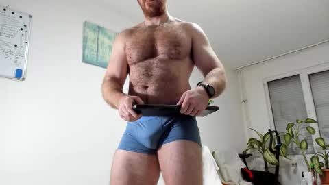 Snapshot of bigdudex chatting on March 20, 6:46 pm bigdudex online show from March 20, 6:46 pm
