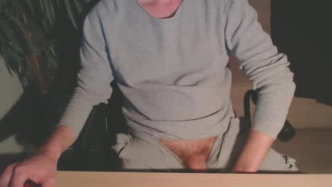 Snapshot of bigdutchenergy chatting on December 21, 7:54 pm BigDutchEnergy online show from December 21, 7:54 pm