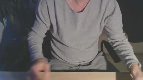 Snapshot of bigdutchenergy chatting on February 8, 12:41 pm BigDutchEnergy online show from February 8, 12:41 pm