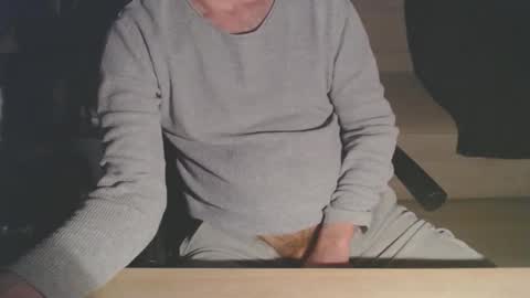 Snapshot of bigdutchenergy chatting on February 21, 10:55 pm BigDutchEnergy online show from February 21, 10:55 pm