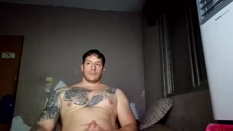 biggeboyy online show from April 15, 1:01 am