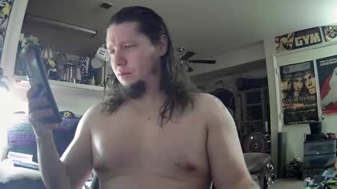 biggerisbetter21 online show from January 5, 8:43 am