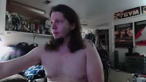 biggerisbetter21 online show from September 15, 3:56 pm