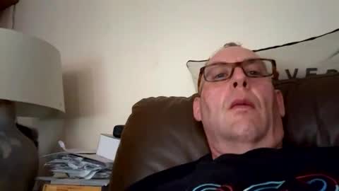 biggloves4bighands online show from May 30, 4:26 pm