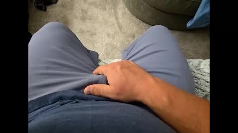 Snapshot of biggpappy69 chatting on September 17, 2:24 am biggpappy69 online show from September 17, 2:24 am