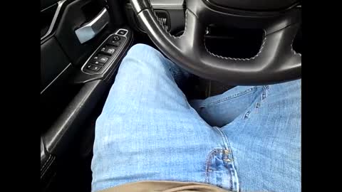 Snapshot of biggpappy69 chatting on October 8, 5:10 pm biggpappy69 online show from October 8, 5:10 pm