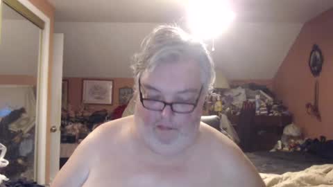 biggun1972 online show from July 25, 1:36 am