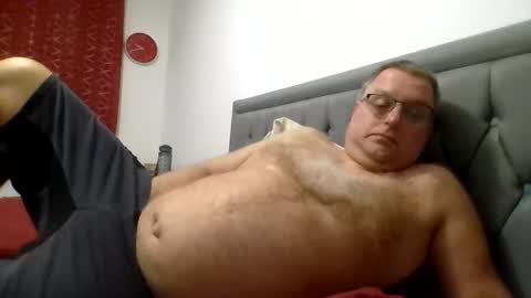 bigguy2014 online show from December 28, 9:40 pm