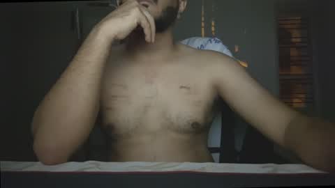 bighandsomesatisfy online show from October 26, 10:15 pm