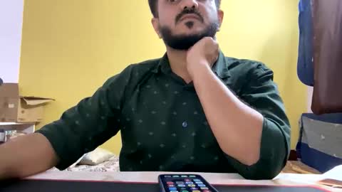 bighandsomesatisfy online show from March 18, 7:39 pm