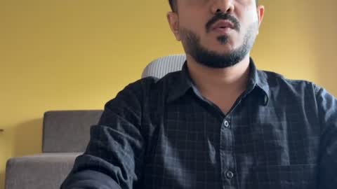 bighandsomesatisfy online show from July 2, 3:56 am