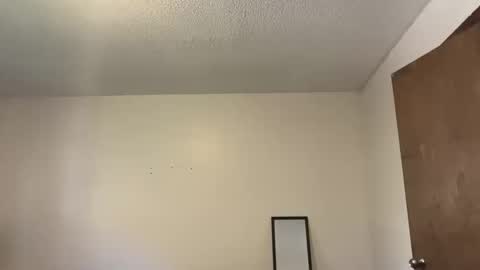 Snapshot of bigheadaddy90 chatting on October 18, 7:14 pm Daniel Noelia online show from October 18, 7:14 pm