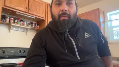 Snapshot of bigheadaddy90 chatting on November 6, 6:09 pm Daniel Noelia online show from November 6, 6:09 pm