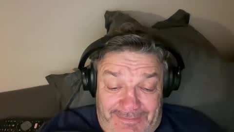 bigheart60 online show from October 28, 7:05 pm