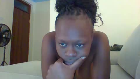 pretty online show from March 12, 5:46 am