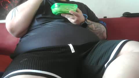 Snapshot of bigmac_xs chatting on March 20, 8:19 am bigmac_xs online show from March 20, 8:19 am