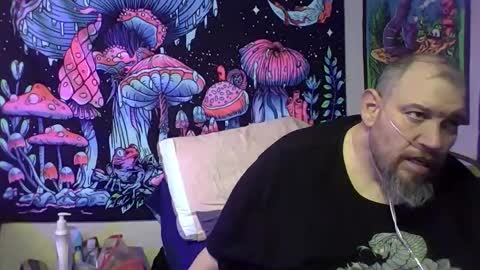 Snapshot of bigman42of0rlife chatting on March 21, 8:19 am bigman42of0rlife online show from March 21, 8:19 am