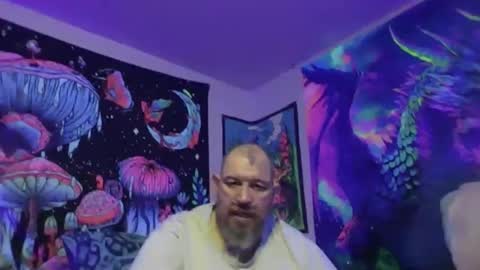 Snapshot of bigman42of0rlife chatting on March 23, 7:56 am bigman42of0rlife online show from March 23, 7:56 am