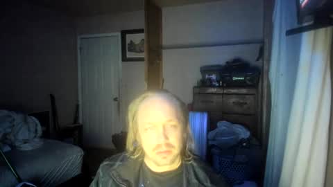 bigmike20129020 online show from December 16, 10:29 am