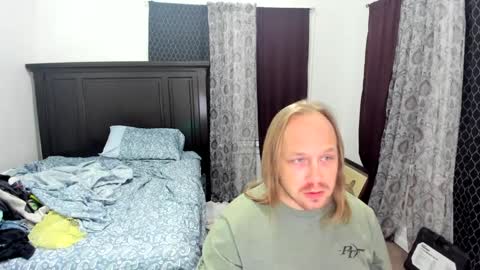 bigmike20129020 online show from September 22, 6:26 am