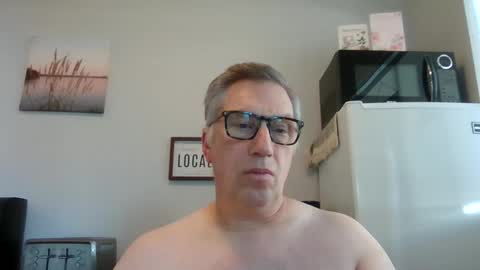Bignhard696 online show from December 4, 9:35 pm