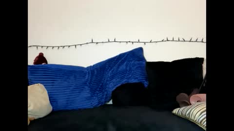 Snapshot of bigoltittycomittee chatting on November 23, 11:04 pm bigoltittycomittee online show from November 23, 11:04 pm