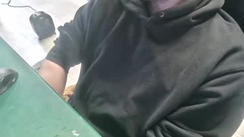 Snapshot of bigpeepdude chatting on February 21, 8:43 pm bigpeepdude online show from February 21, 8:43 pm