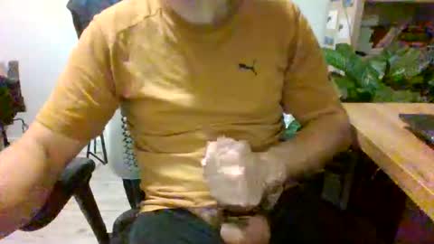 Snapshot of bigpolishdick12345 chatting on March 29, 10:43 pm bigpolishdick12345 online show from March 29, 10:43 pm