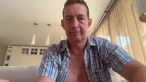 Snapshot of bigragazz21 chatting on June 9, 7:53 am bigragazz21 online show from June 9, 7:53 am