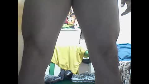 Snapshot of bigrande1 chatting on November 17, 3:01 am bigrande1 online show from November 17, 3:01 am