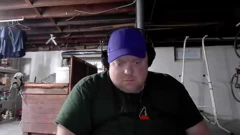 Big Red online show from April 30, 10:32 am