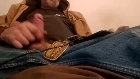 Snapshot of bigsickdoug1 chatting on December 14, 9:24 pm bigsickdoug1 online show from December 14, 9:24 pm