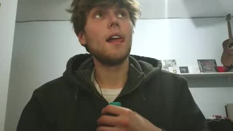 bigskinnyboyshh online show from March 5, 2:51 am