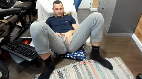 bigsshark online show from January 8, 10:15 am