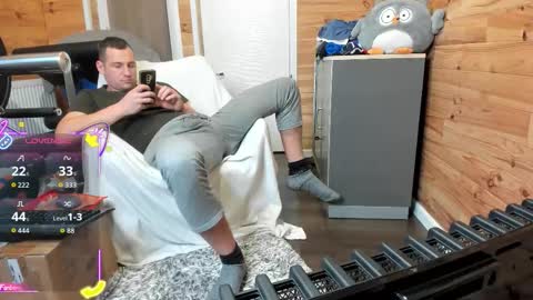 bigsshark online show from November 18, 8:46 pm