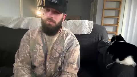 Snapshot of bigstrokes76 chatting on March 29, 11:16 pm bigstrokes76 online show from March 29, 11:16 pm