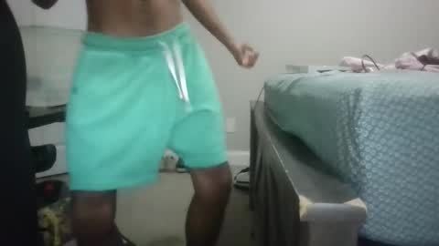 Snapshot of bigsvcklounge chatting on December 5, 10:23 pm Prosperity online show from December 5, 10:23 pm