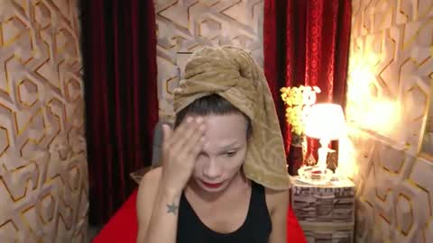 sophia online show from November 9, 9:51 am