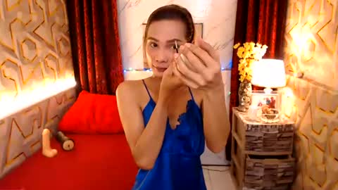 Snapshot of bigthickcock69xx chatting on June 23, 5:33 pm sophia online show from June 23, 5:33 pm
