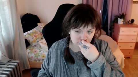 Snapshot of bigtiddygoddess chatting on February 25, 9:35 pm Morgan Lafeuille online show from February 25, 9:35 pm