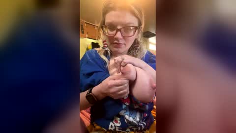 bigtits133 online show from March 3, 6:14 pm