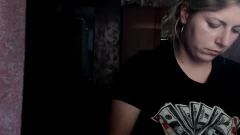 Snapshot of bigtitslala chatting on October 23, 8:18 pm bigtitslala online show from October 23, 8:18 pm